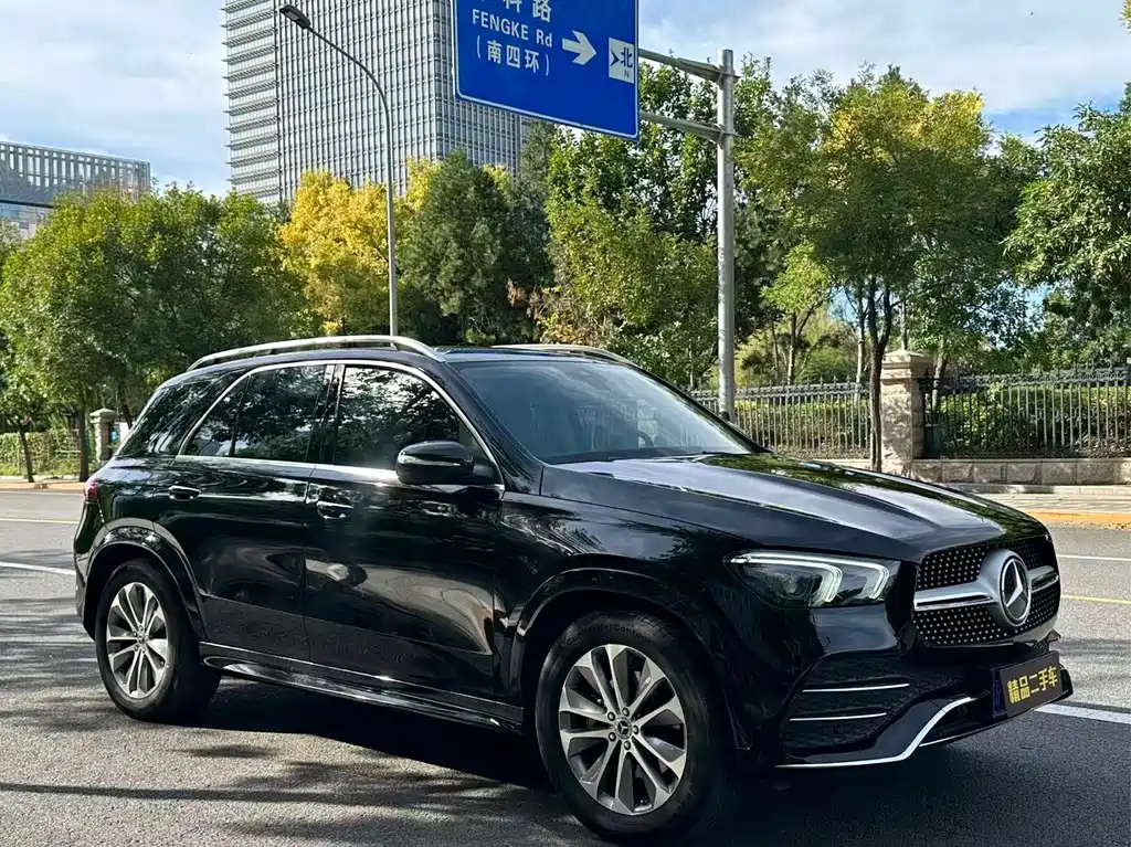 Mercedes-Benz GLE (Import) — миниатюра 11