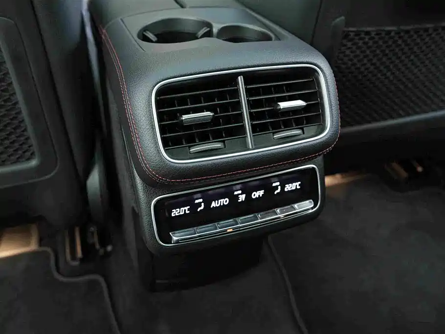 Mercedes-Benz GLE AMG — миниатюра 21