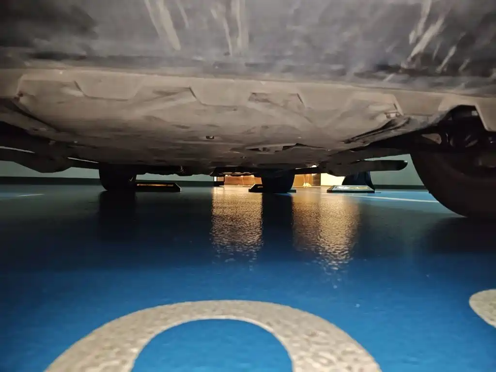 Land Rover Range Rover — миниатюра 21