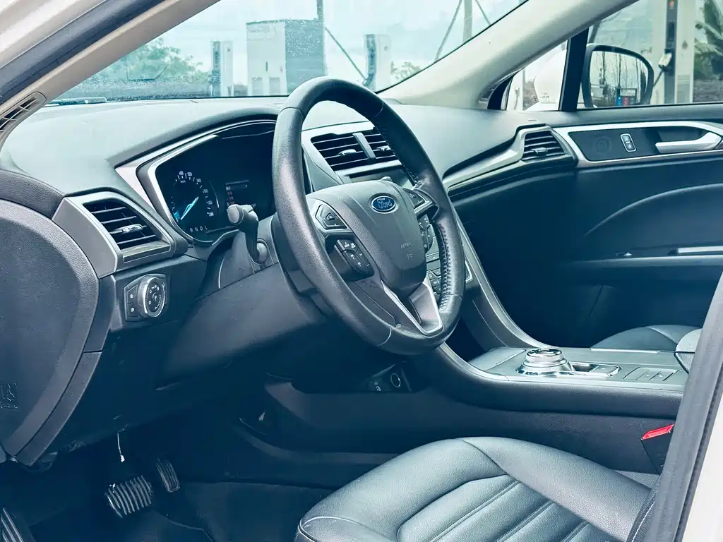 FORD MONDEO NEW ENERGY