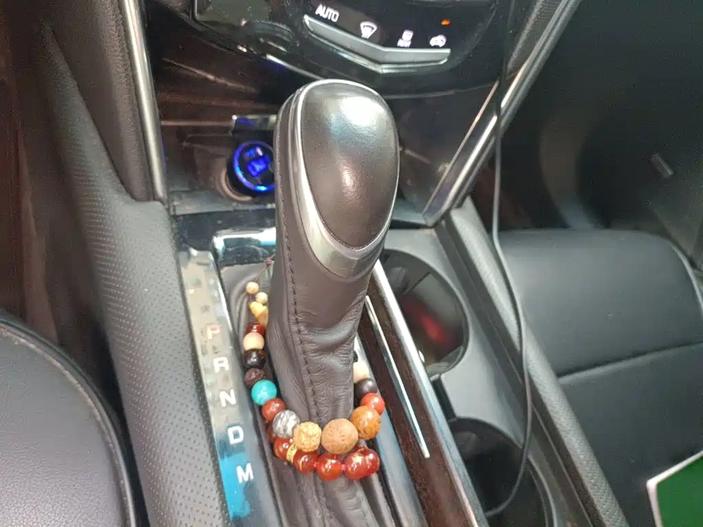 Cadillac XTS — миниатюра 7
