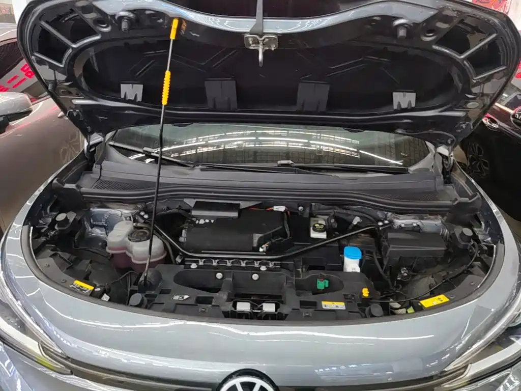 Volkswagen ID.4 X — миниатюра 20