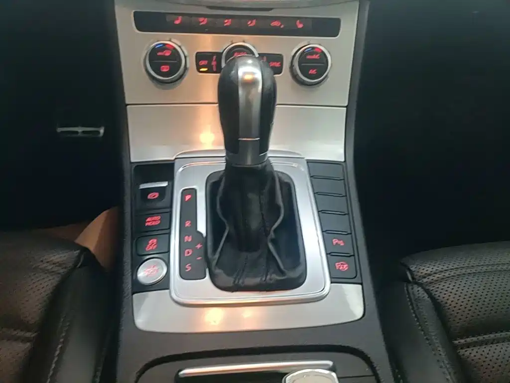 Volkswagen CC — миниатюра 14