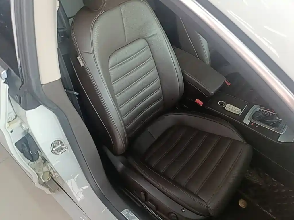 Volkswagen CC — миниатюра 25
