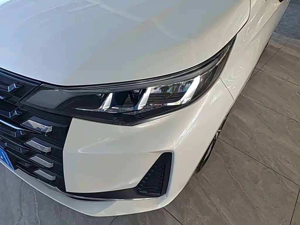 GAC Motor Trumpchi M6 — миниатюра 24