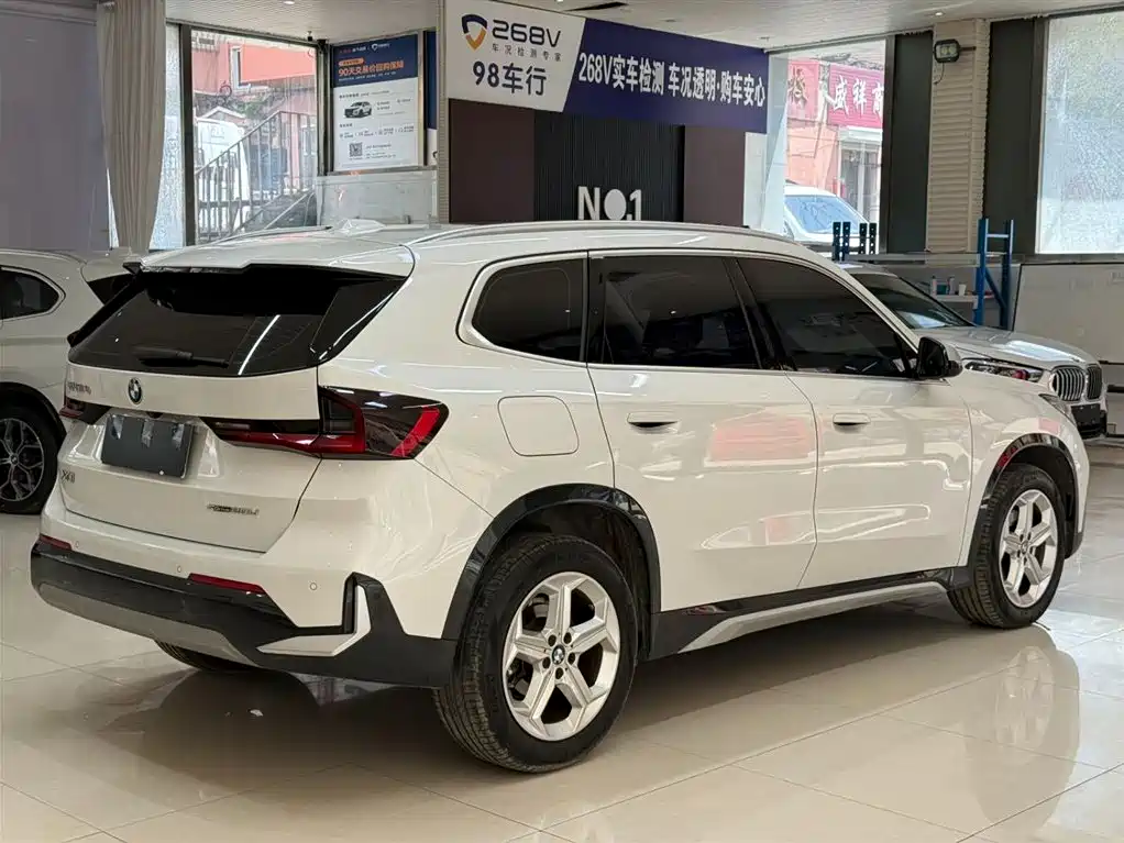 BMW X1 sDrive20Li X Design Package, фото 4