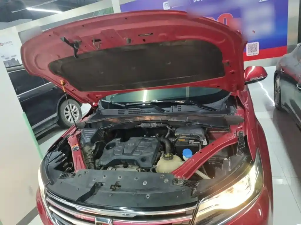 Roewe RX5 — миниатюра 20