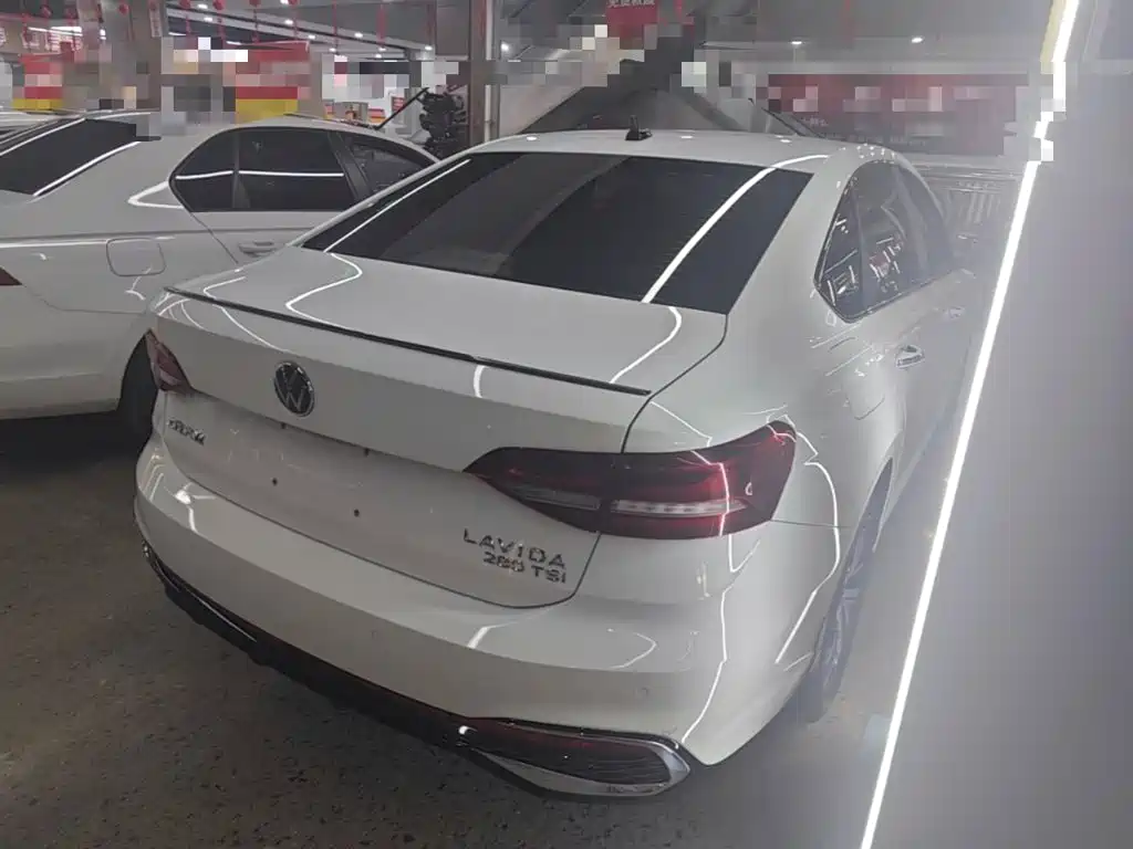 Volkswagen Lavida — миниатюра 7