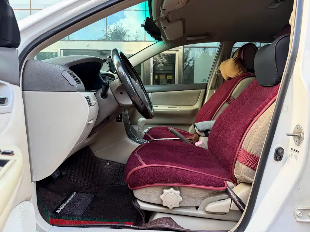 Toyota Corolla — миниатюра 10