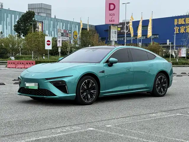 NEZHA AUTOMOBILE NEZHA S 2023