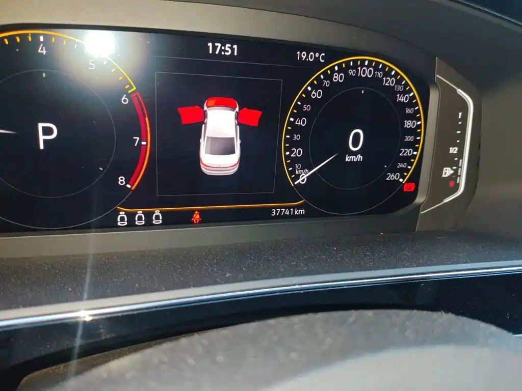 Volkswagen Passat — миниатюра 13