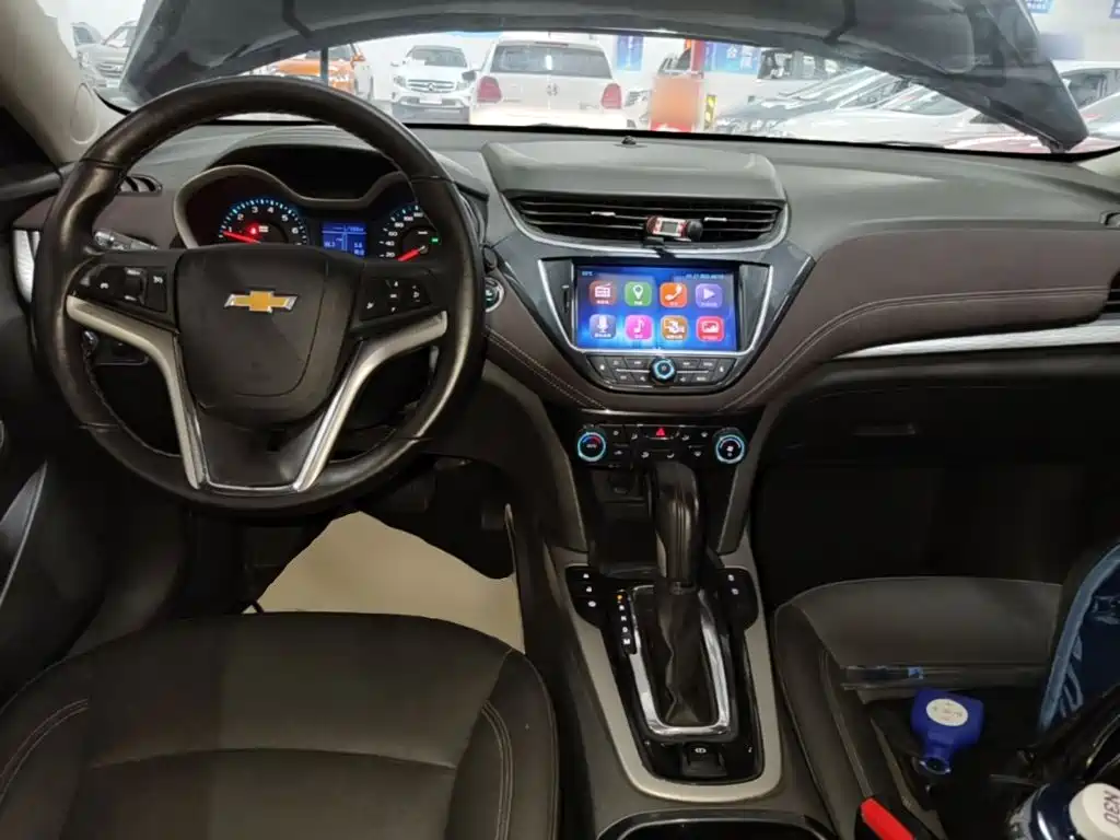 Chevrolet Malibu — миниатюра 10