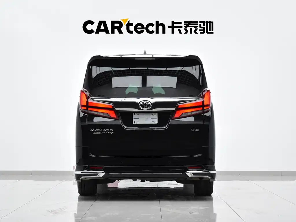 Toyota Alphard — миниатюра 28