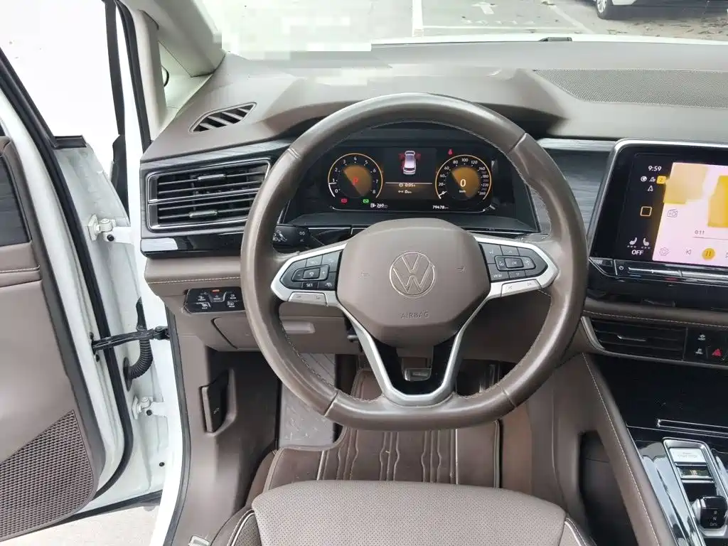 Volkswagen Viloran — миниатюра 3