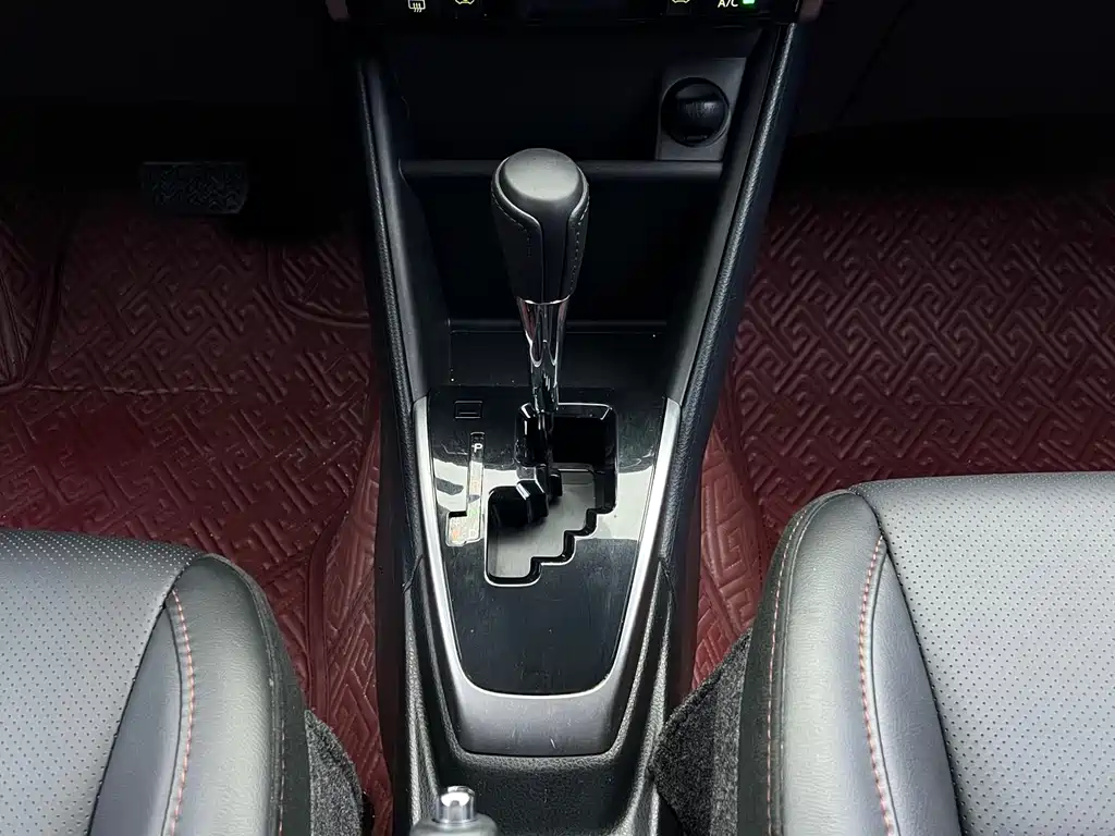 TOYOTA YARIS L ZHIXUAN