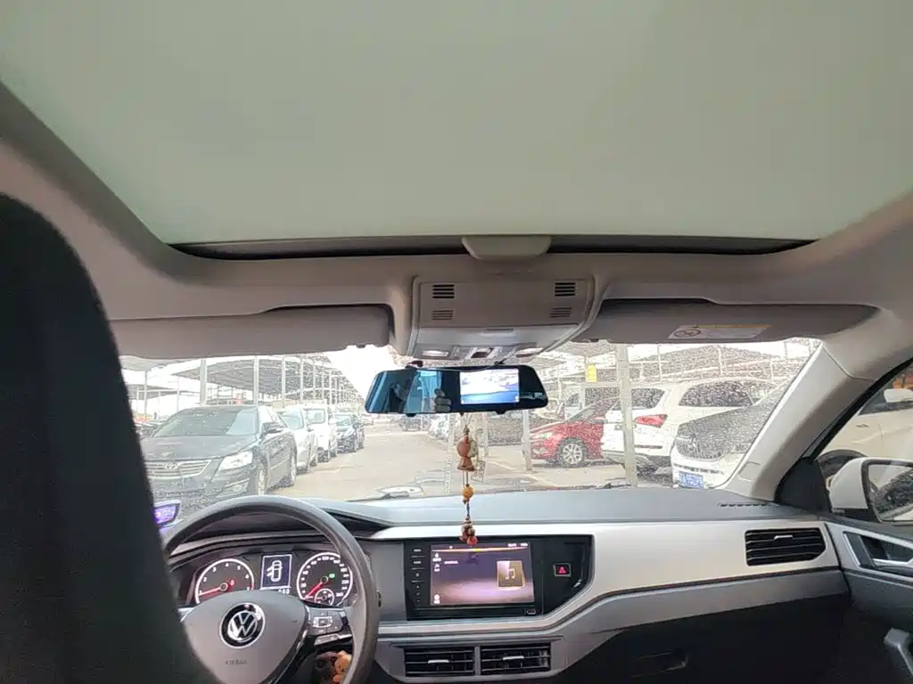 Volkswagen Polo — миниатюра 18