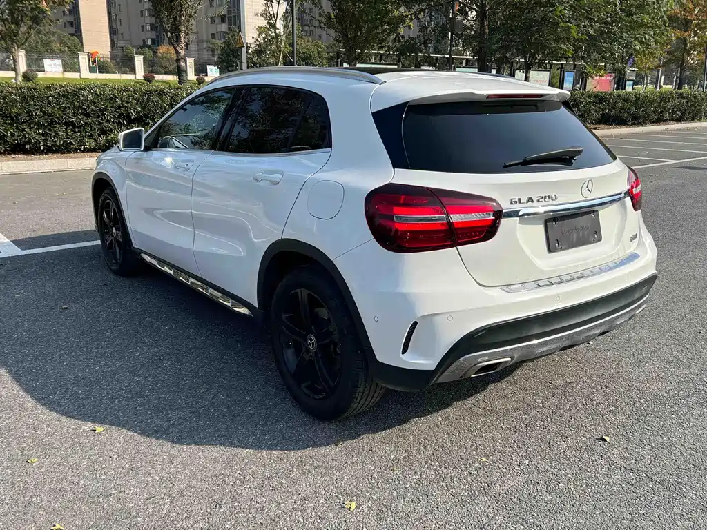 Mercedes-Benz GLA — миниатюра 4