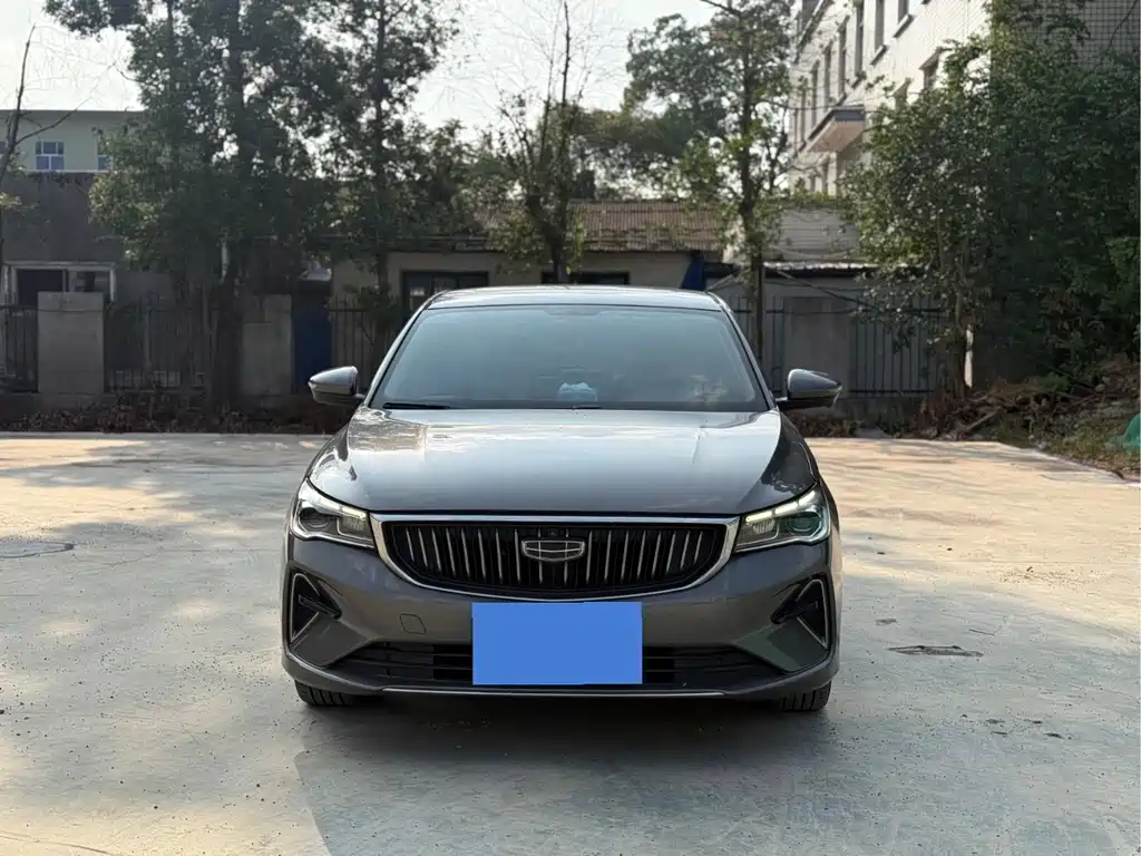 Geely Emgrand — миниатюра 2