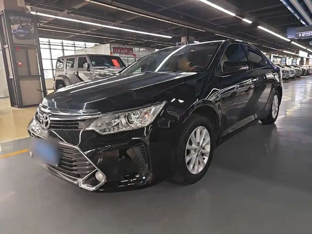 Toyota Camry 2016 2.0E Elite