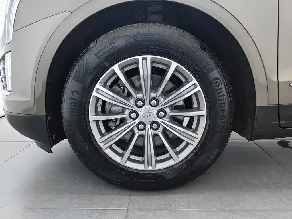 Cadillac XT5 — миниатюра 17