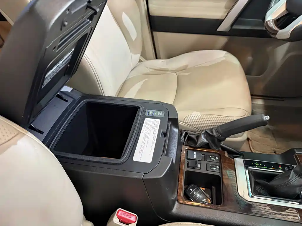 Toyota Land Cruiser Prado — фотографии объявления, Фото 13