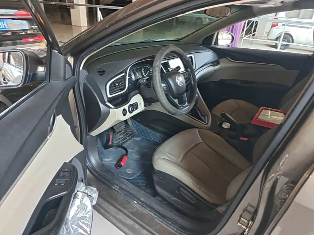Buick Excelle — миниатюра 16