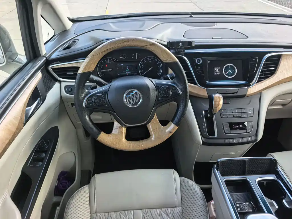 Buick GL8 — фотографии объявления, Фото 10