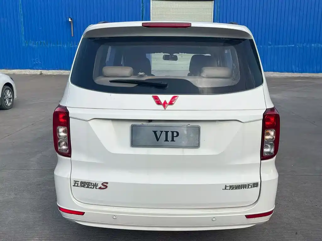 Wuling Hongguang — миниатюра 4
