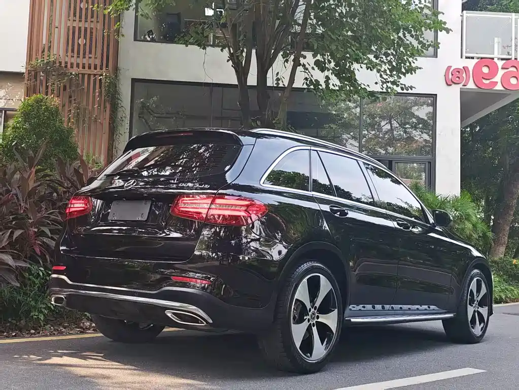 Mercedes-Benz GLC — миниатюра 6