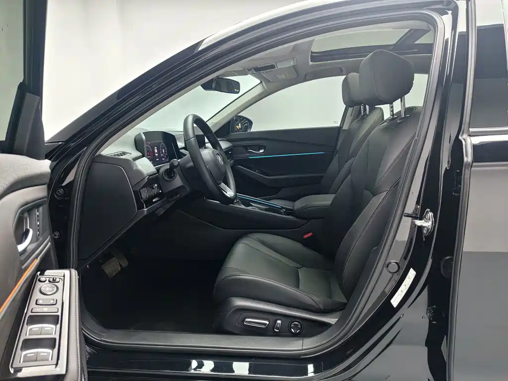 Honda Accord — миниатюра 14