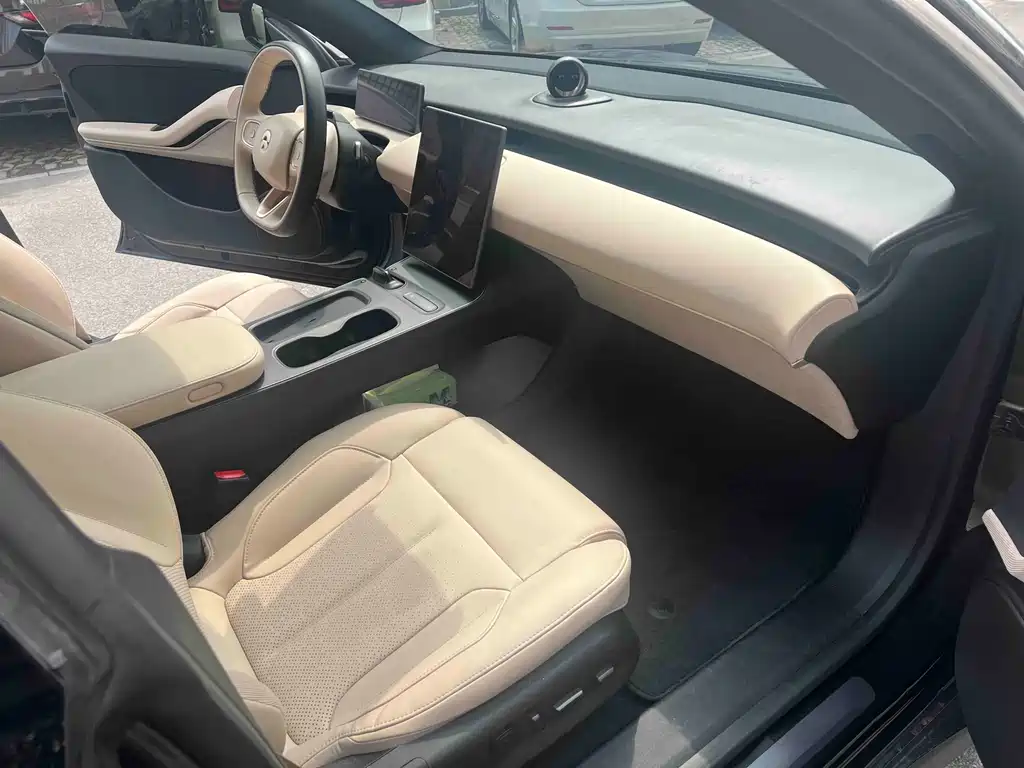 NIO ET5T 2024 75kWh Touring