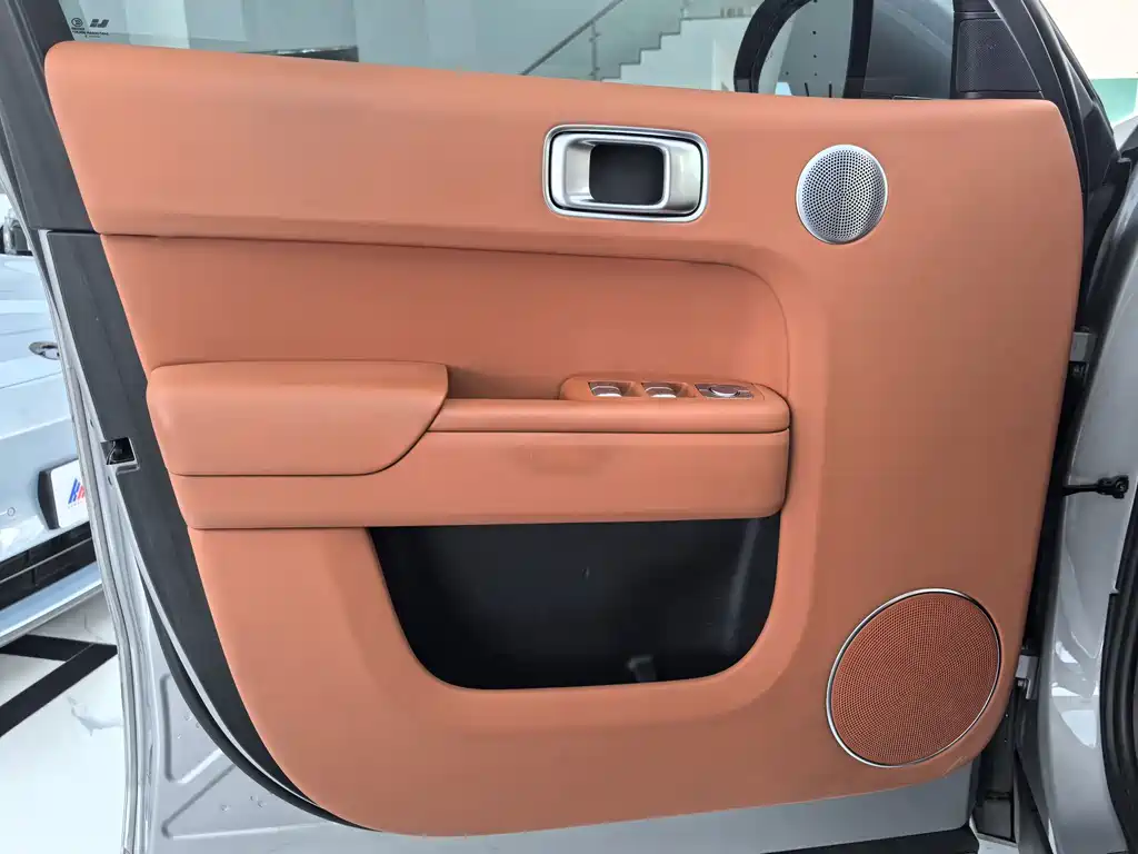 Li Auto Li L9 — миниатюра 4