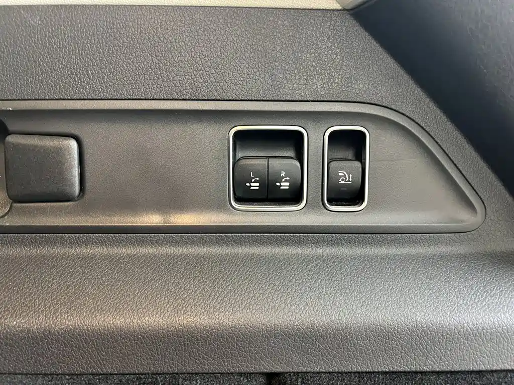 Mercedes-Benz GLE New Energy — миниатюра 37