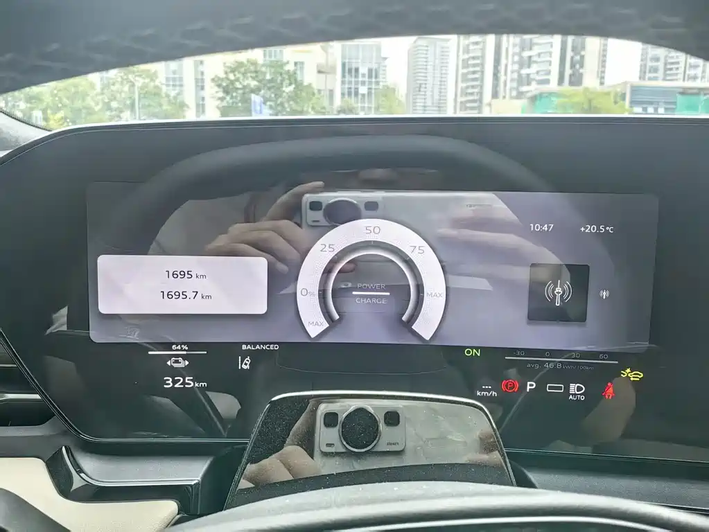 Audi Q6L e-tron — миниатюра 9