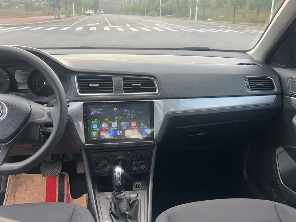 Volkswagen Lavida — миниатюра 10