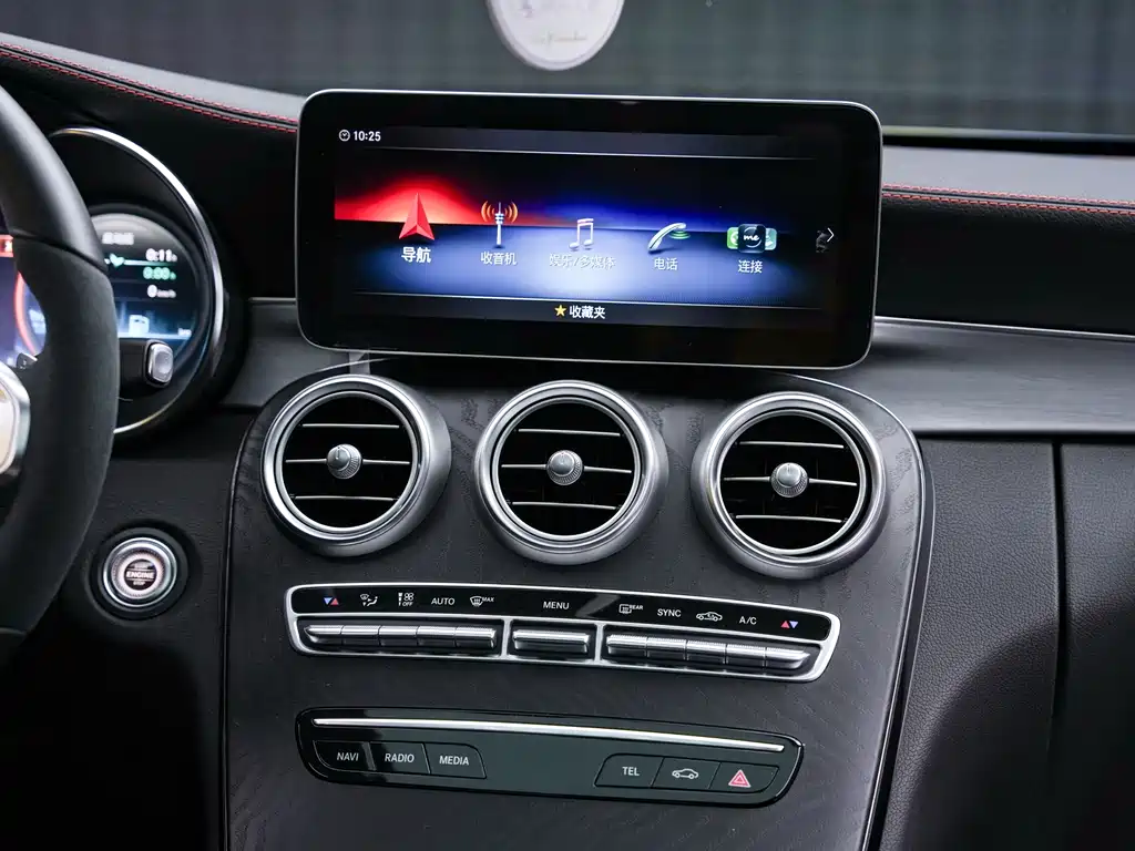Mercedes-Benz C-Class (Import) — миниатюра 12