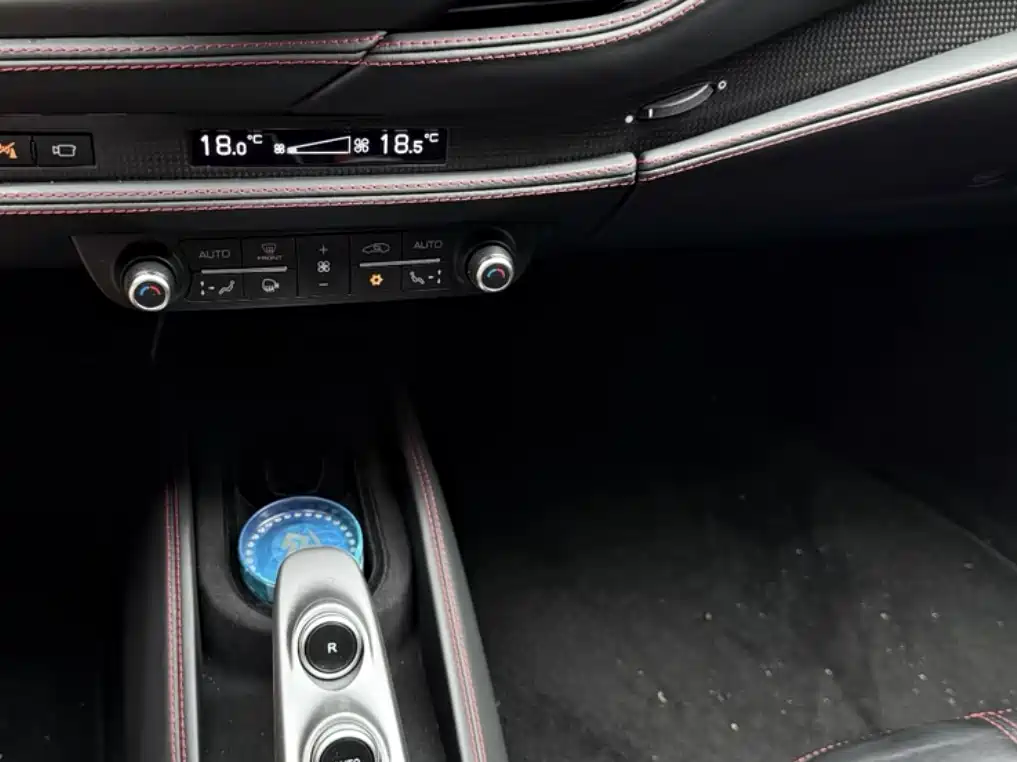 Ferrari F8 2019 Tributo 3.9T V8