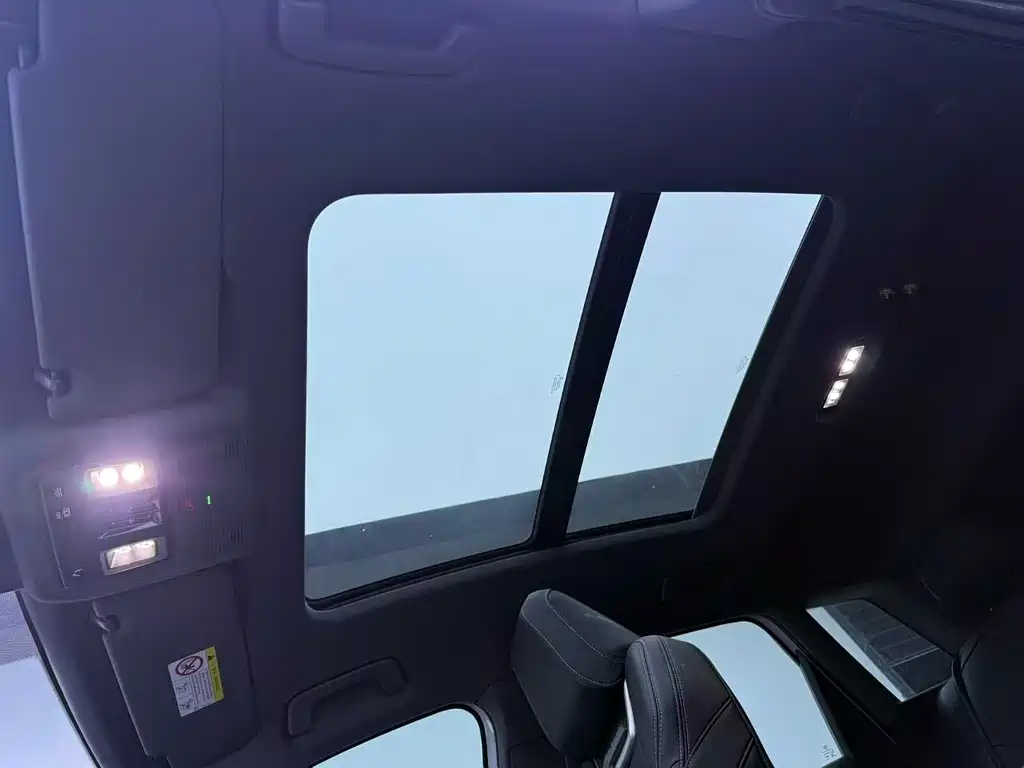 Audi Q4 e-tron — миниатюра 14