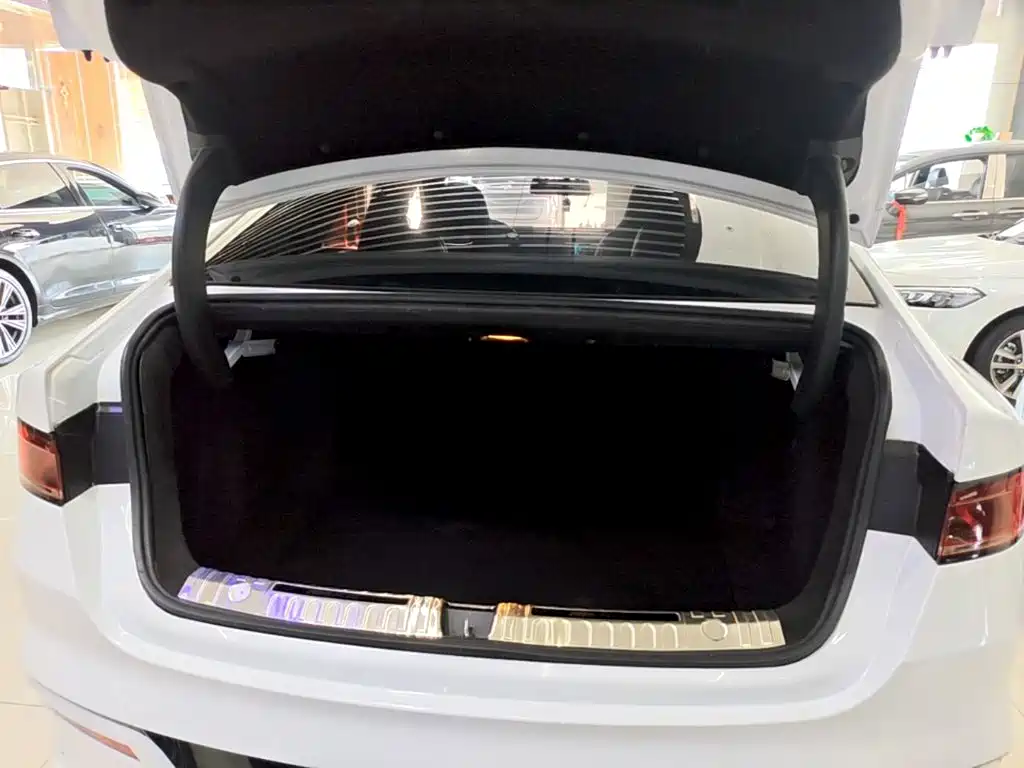 BYD Qin PLUS — миниатюра 19