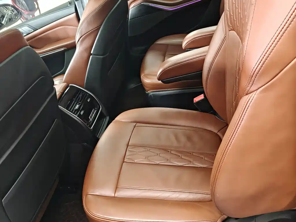 BMW X7 — миниатюра 6