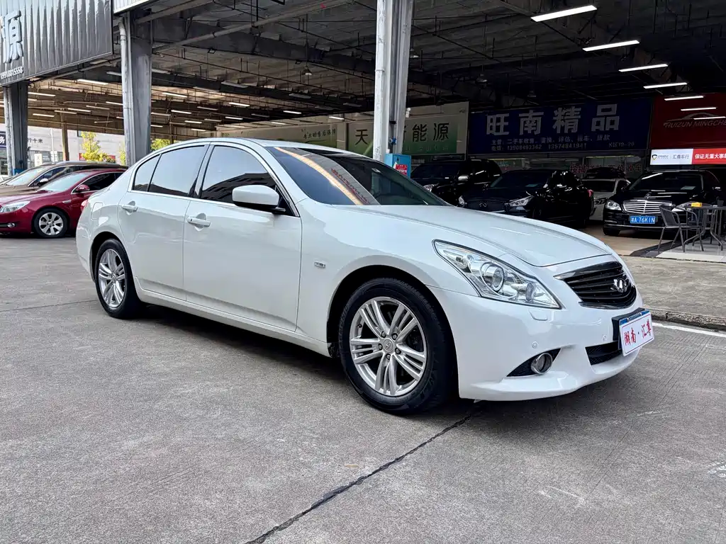 Infiniti G — миниатюра 3