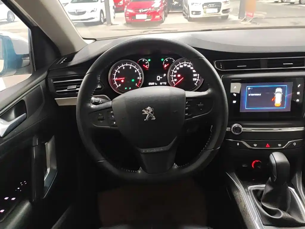 Peugeot 408 — миниатюра 11