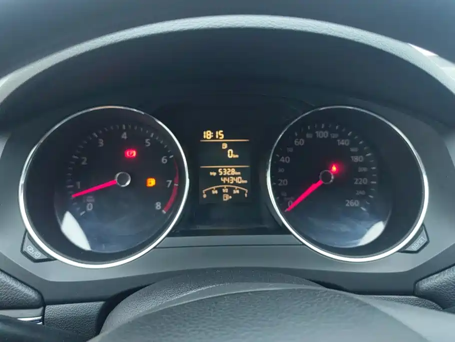 Volkswagen Sagitar — миниатюра 14