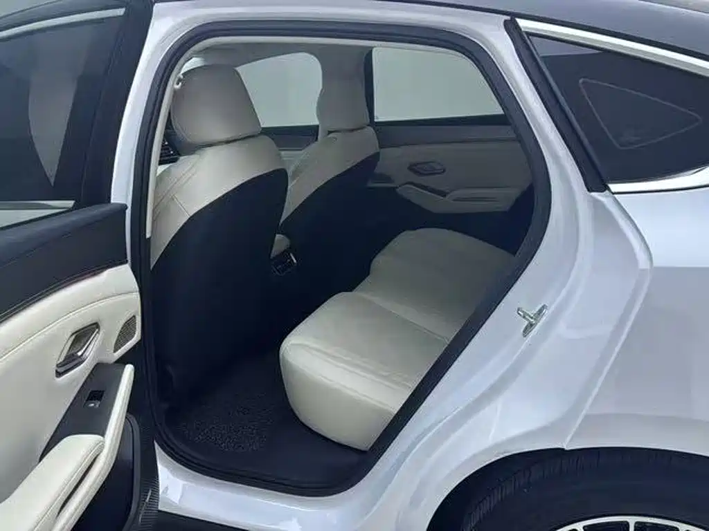BYD Qin L — миниатюра 16