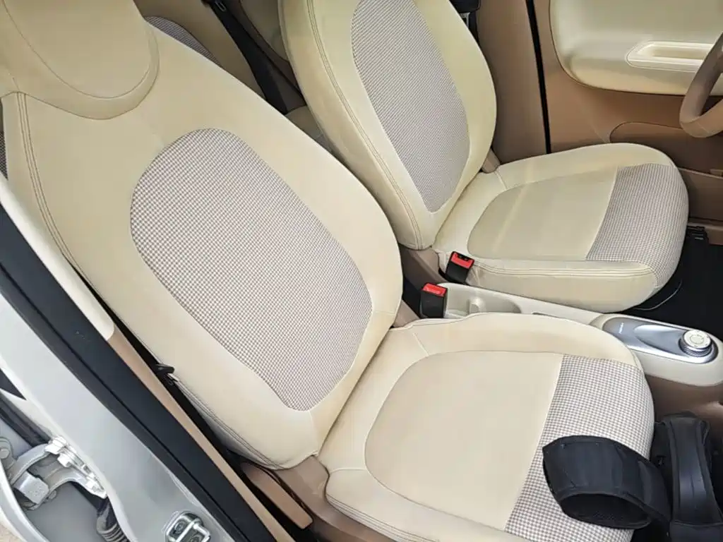 Wuling MINIEV — миниатюра 25