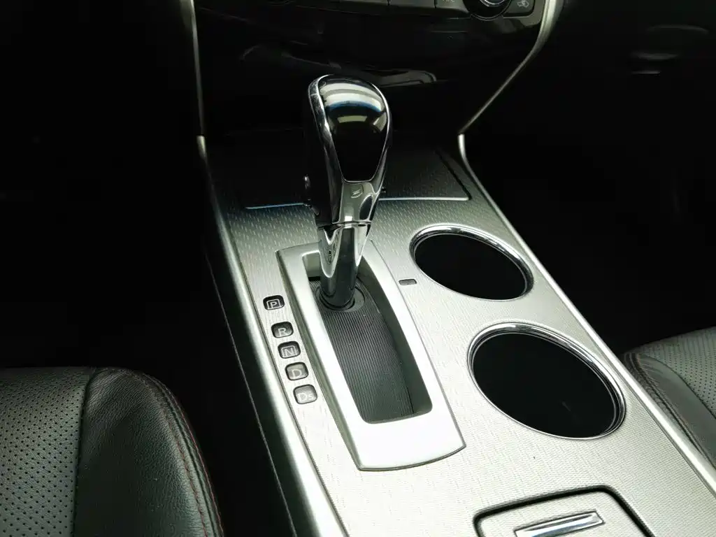 Nissan Teana — миниатюра 13