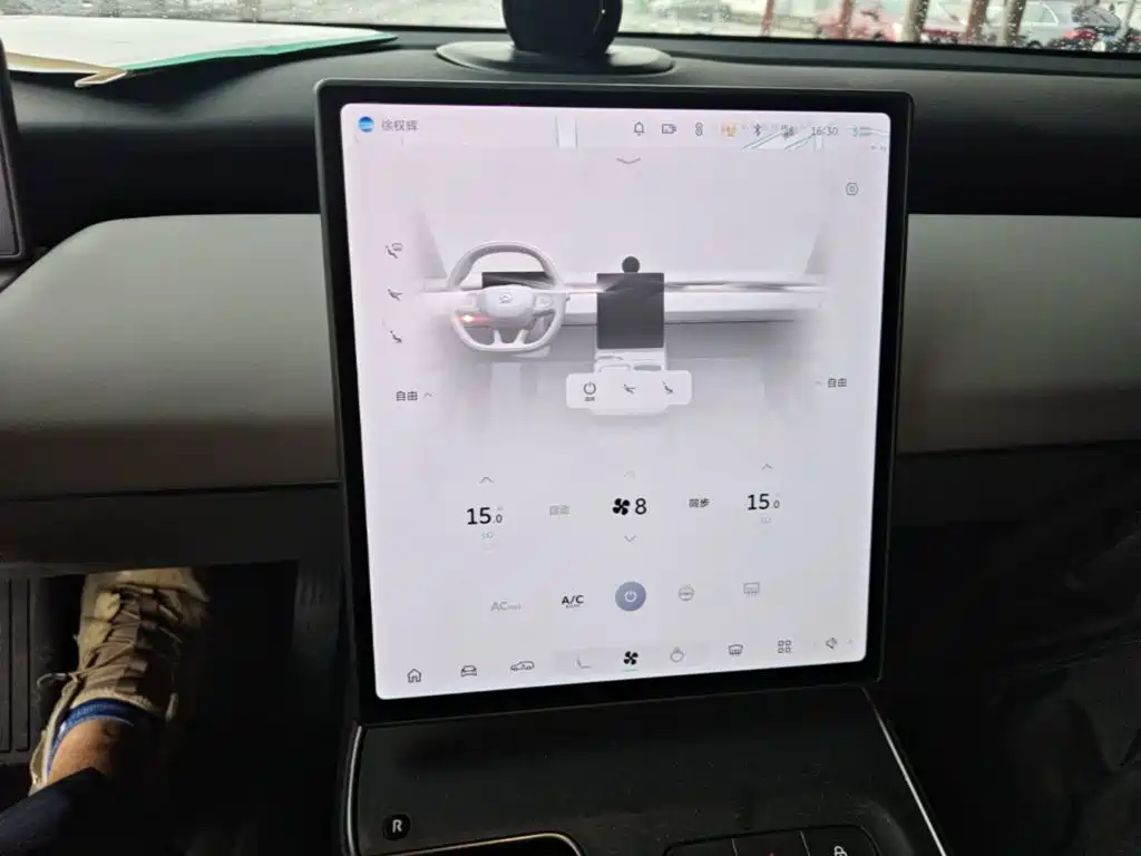 NIO ET5T — миниатюра 13