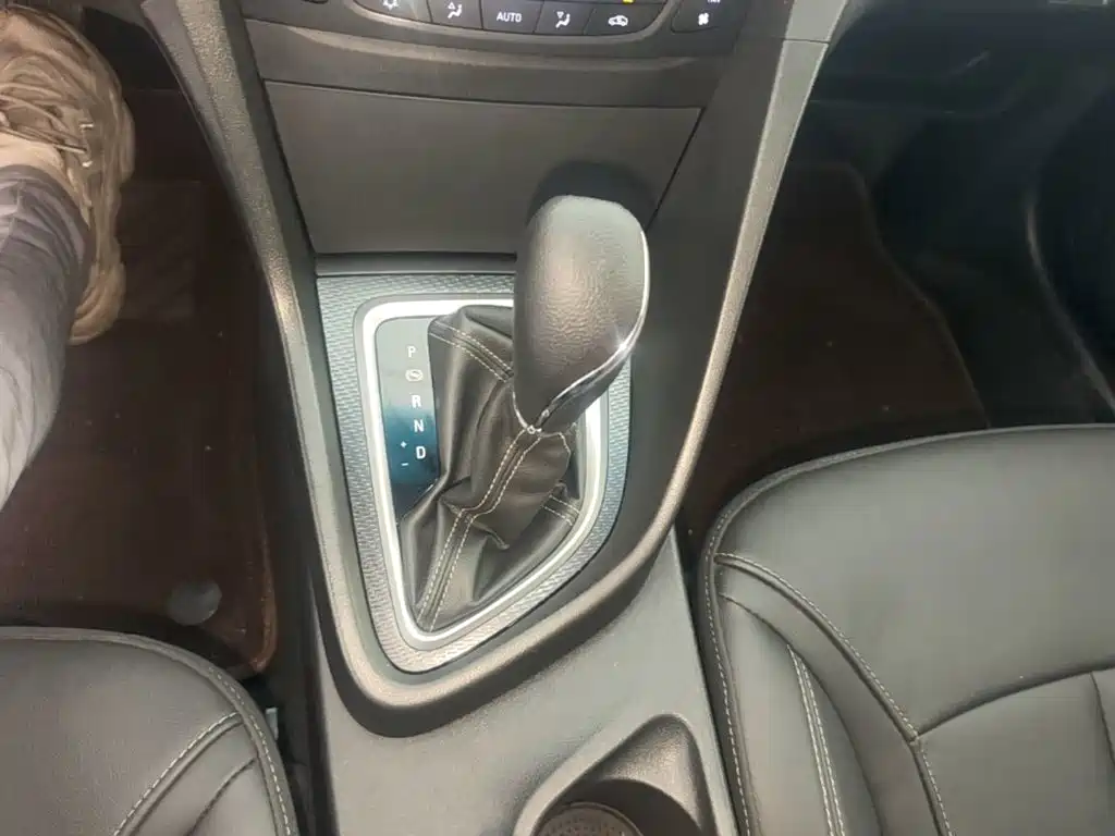 Buick Excelle — миниатюра 14