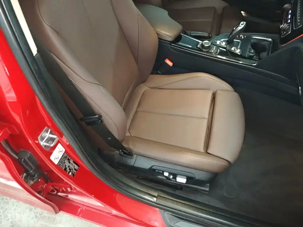 BMW 3 Series — миниатюра 25