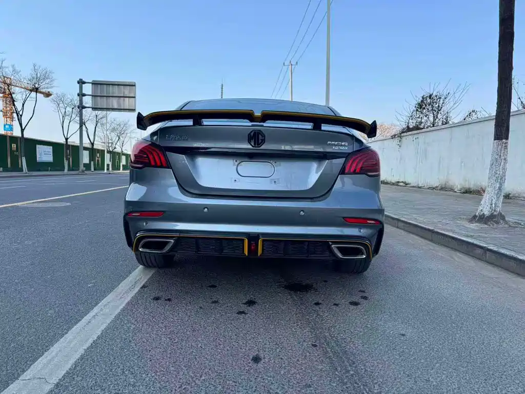 MG MG6 — миниатюра 8